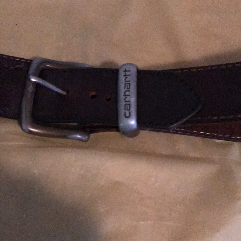 Carhatt distressed mens used belt in very good condition